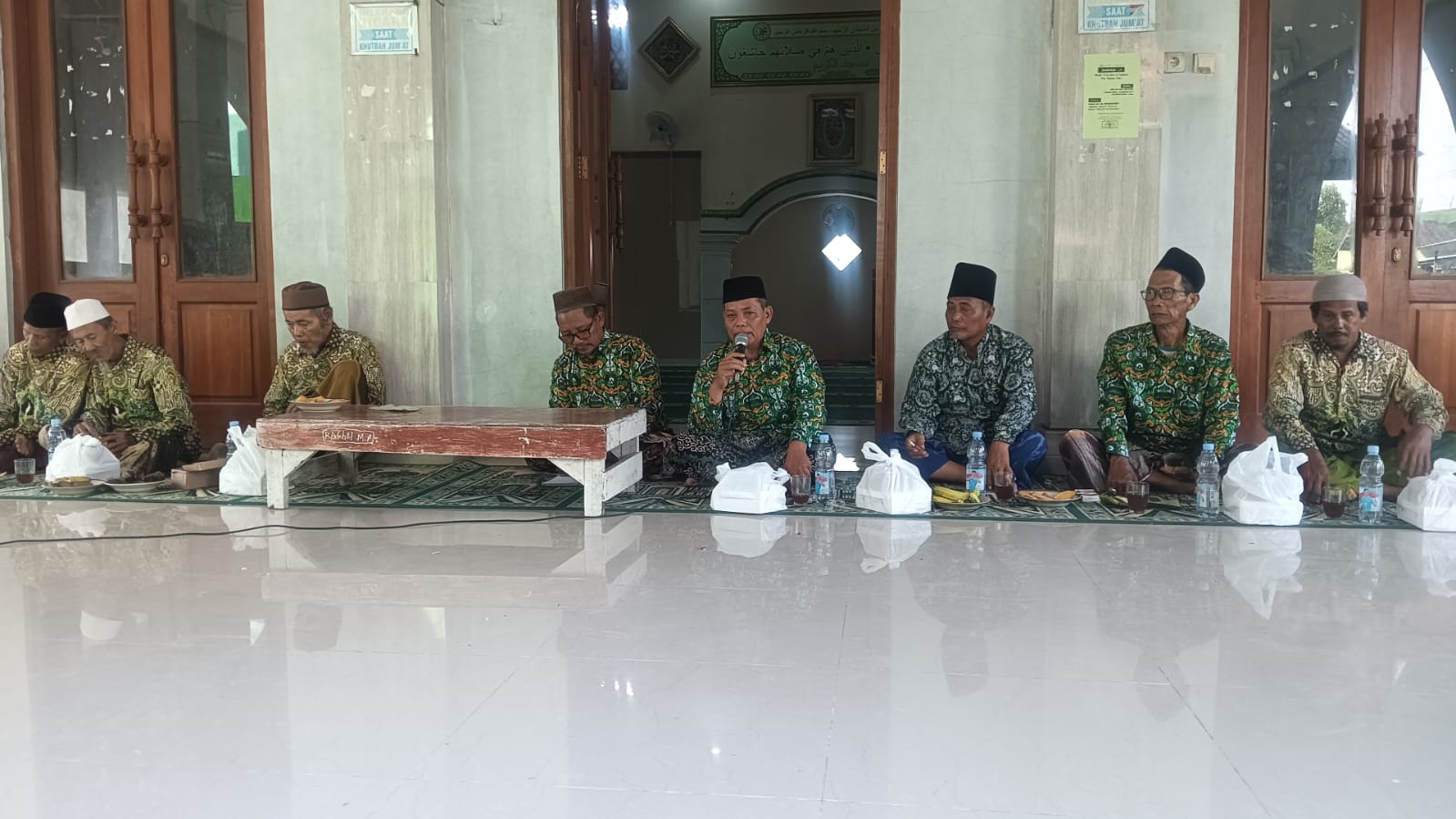 Ketua Tanfidziyah MWC NU Tegowanu Sampaikan Arah Penguatan Madrasah Diniyah pada Pertemuan Rutin RMI